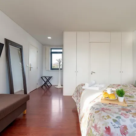 Apartment Host Wise - Cozy House W Balcony *